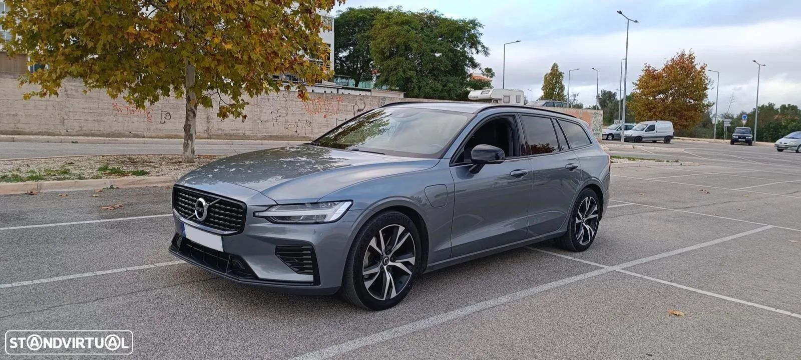 Volvo V60 2.0 T6 AWD TE R-Design - 1