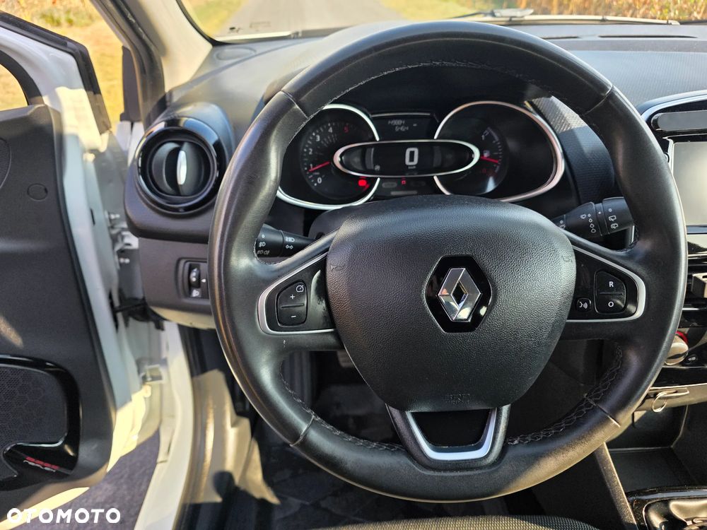 Renault Clio - 12