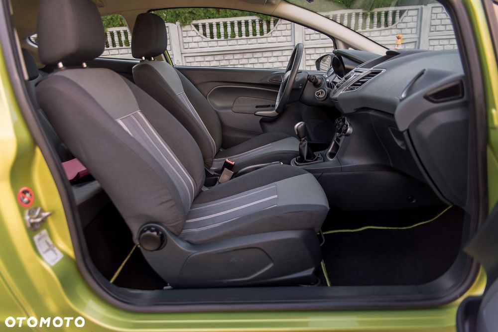 Ford Fiesta - 28
