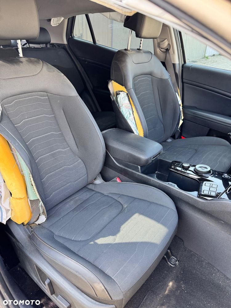 Kia Sportage 1.6 T-GDI MHEV L 2WD DCT - 13