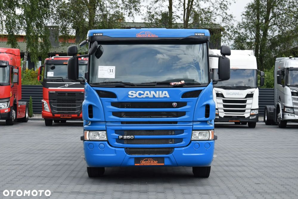 Scania P250 / EURO 6 / SKRZYNIA 7.8 M / WINDA DHOLLANDIA / PODUSZKI NA TYLNEJ OSI / RETARDER / KLIMA / TEMPOMAT / SERWISOWANY / SPROWADZONY - 2