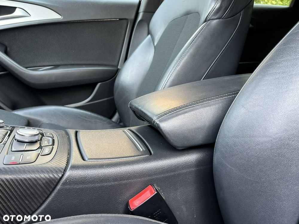 Audi A6 Avant - 32
