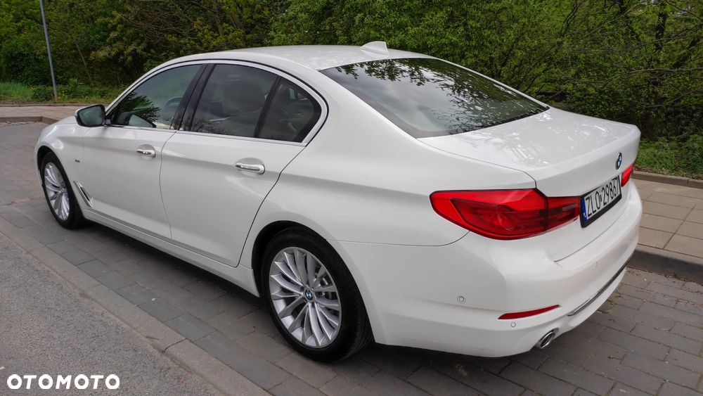 BMW Seria 5 520d xDrive Luxury Line - 6
