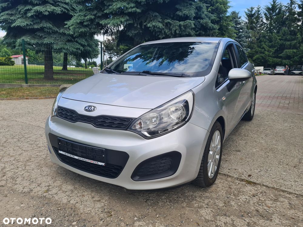 Kia Rio - 2