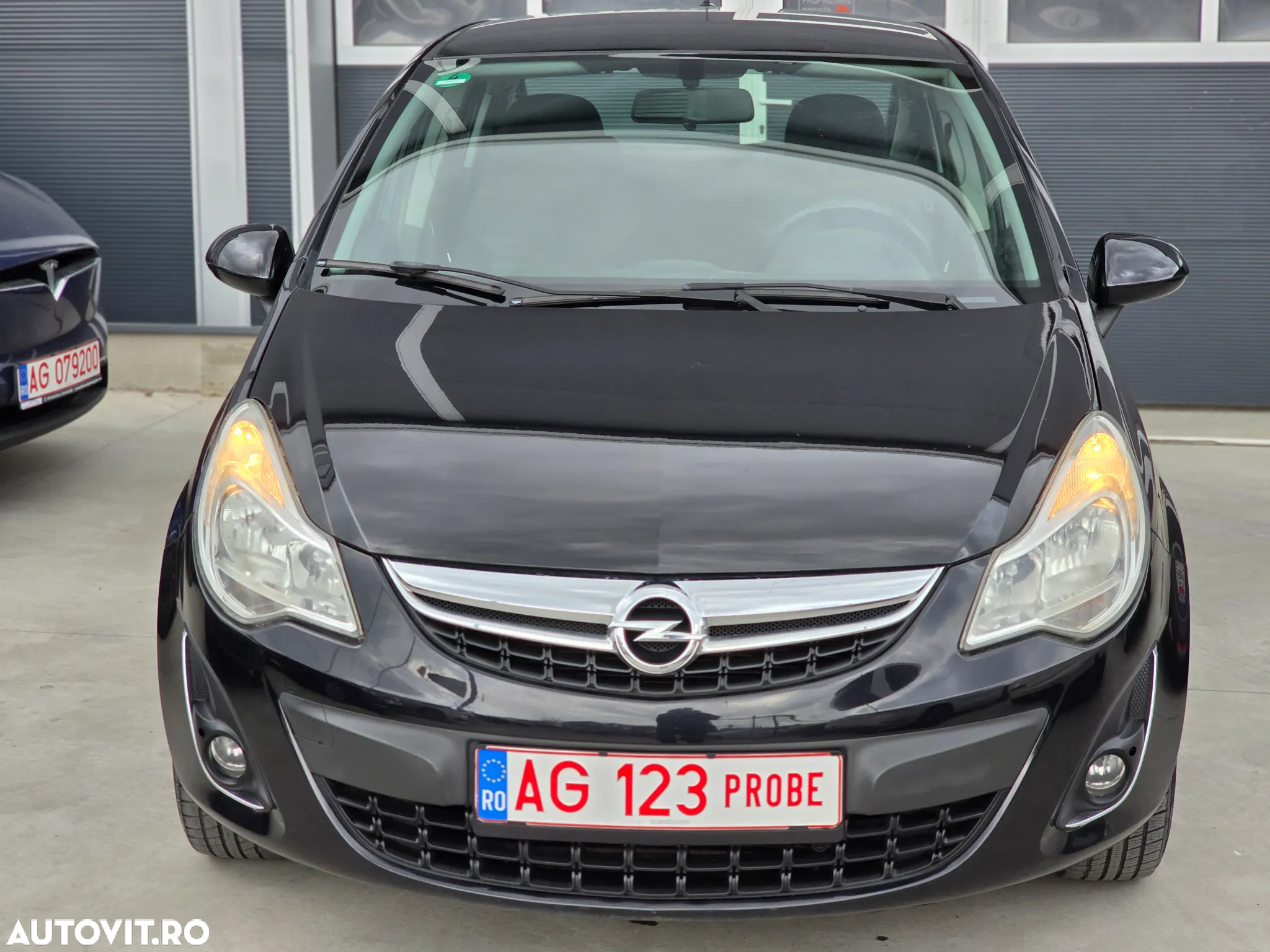 Opel Corsa 1.3 CDTI Cosmo - 2