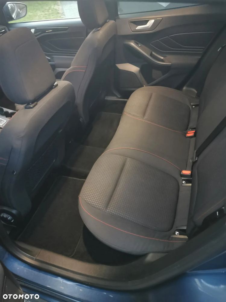 Ford Focus 2.0 EcoBlue ST-Line - 15