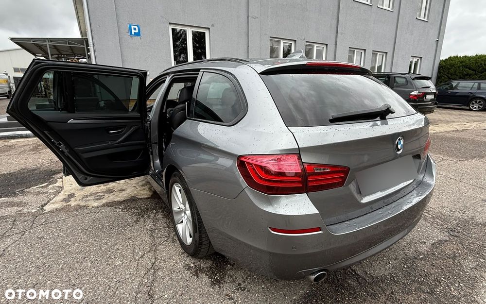 BMW Seria 5 535d xDrive - 4
