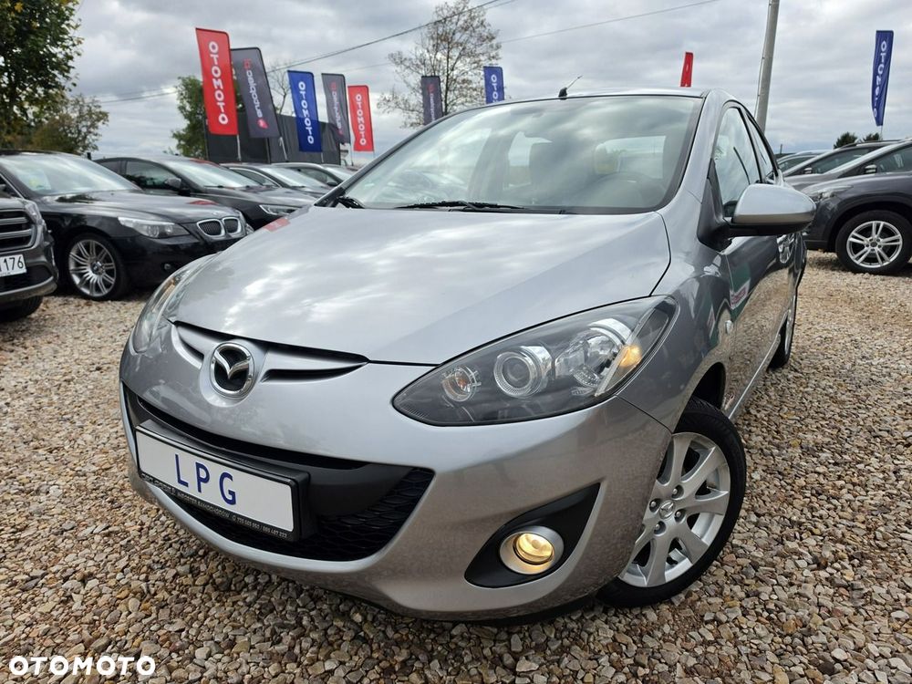 Mazda 2 - 15