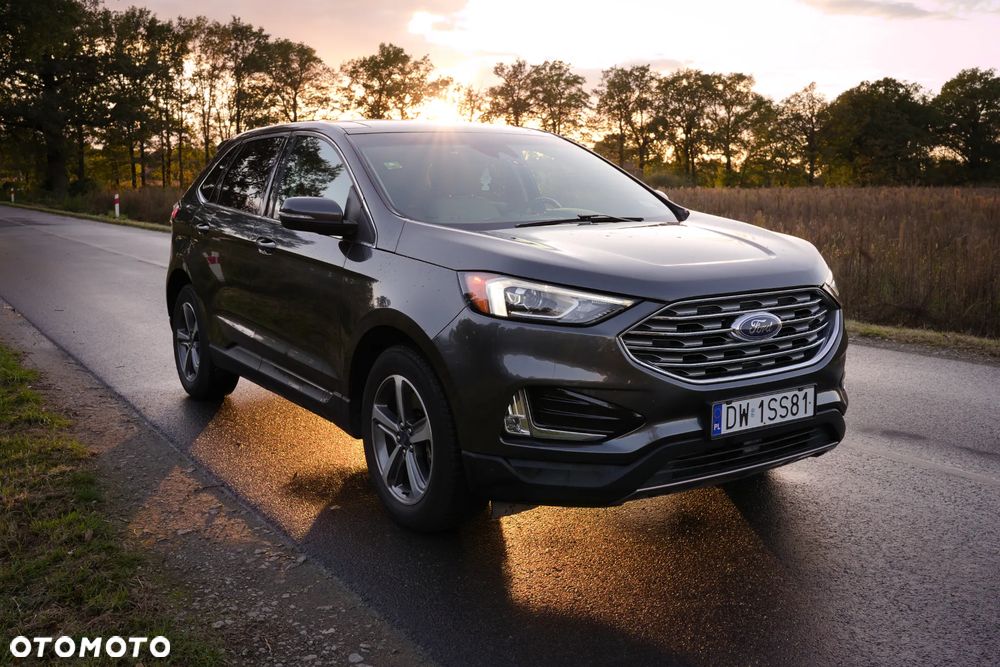 Ford Edge - 1