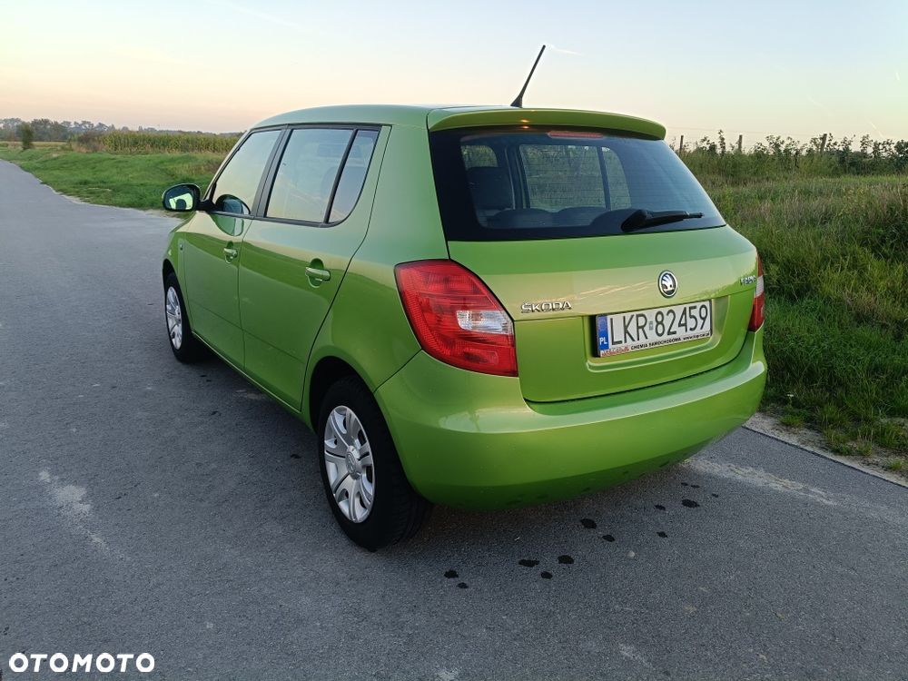 Skoda Fabia - 4