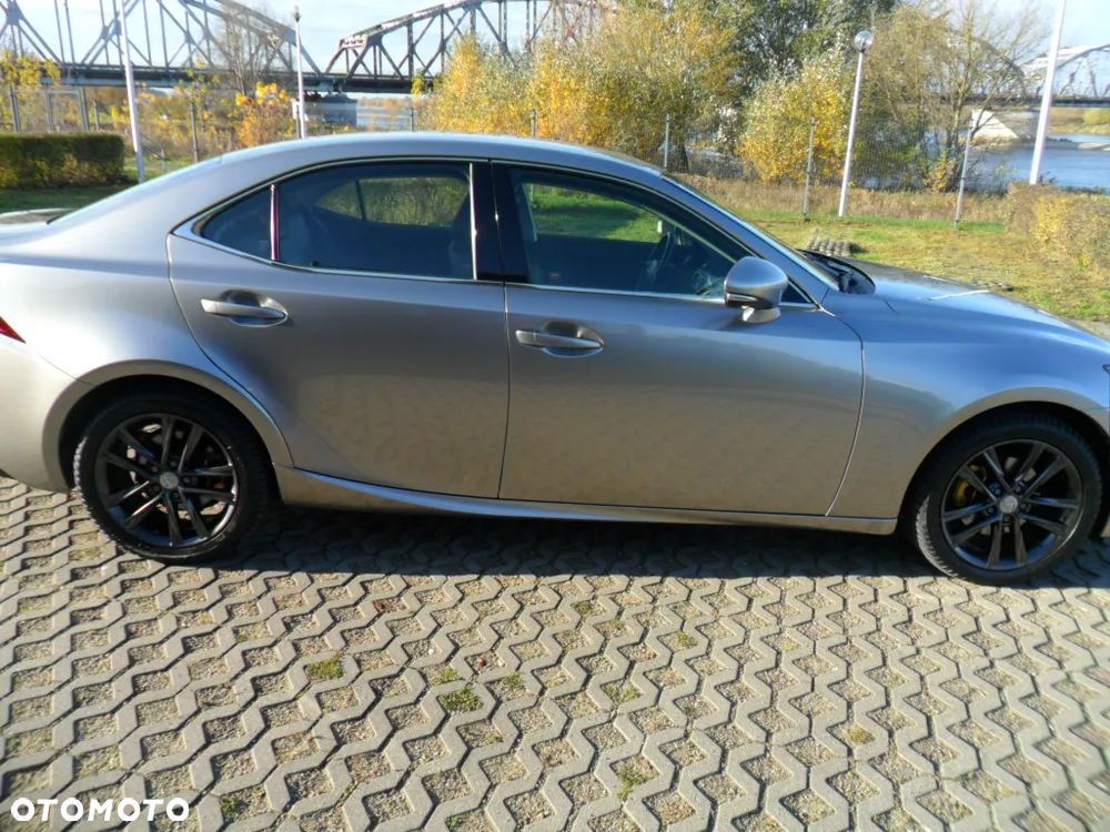 Lexus IS 250 Comfort - 4