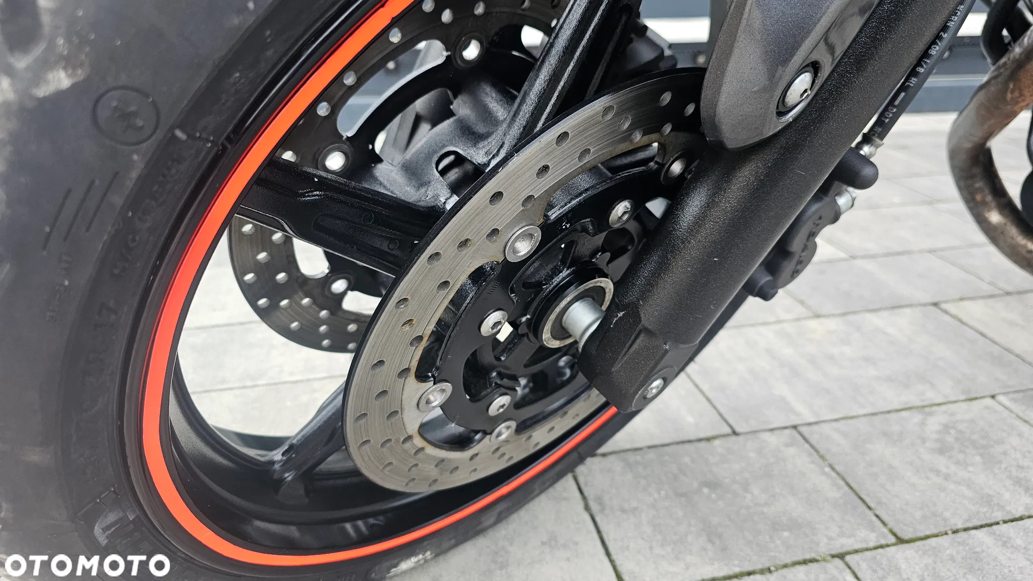Suzuki Gladius - 9