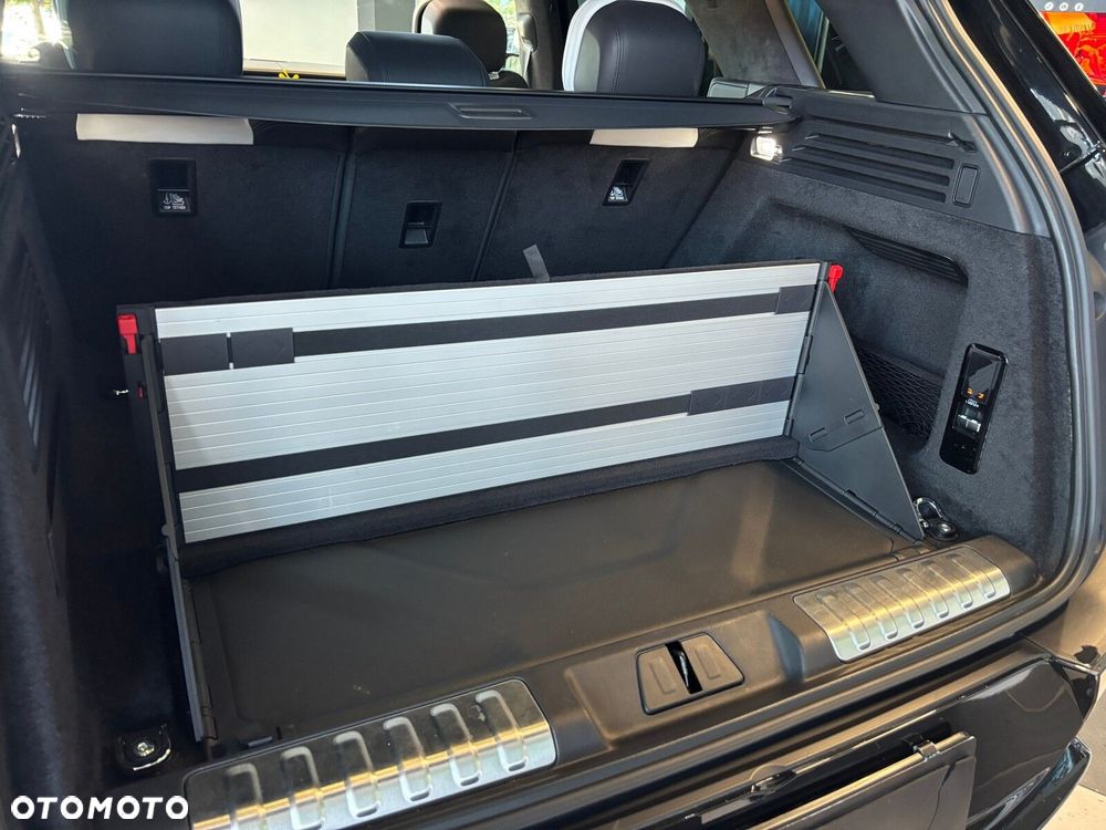 Land Rover Range Rover Sport - 37