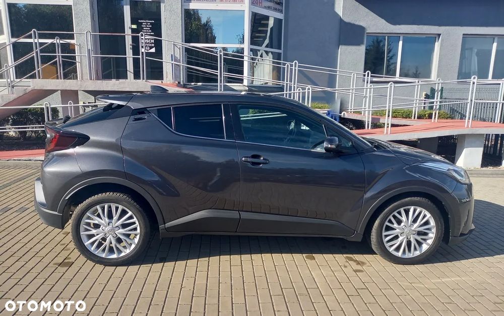 Toyota C-HR - 6