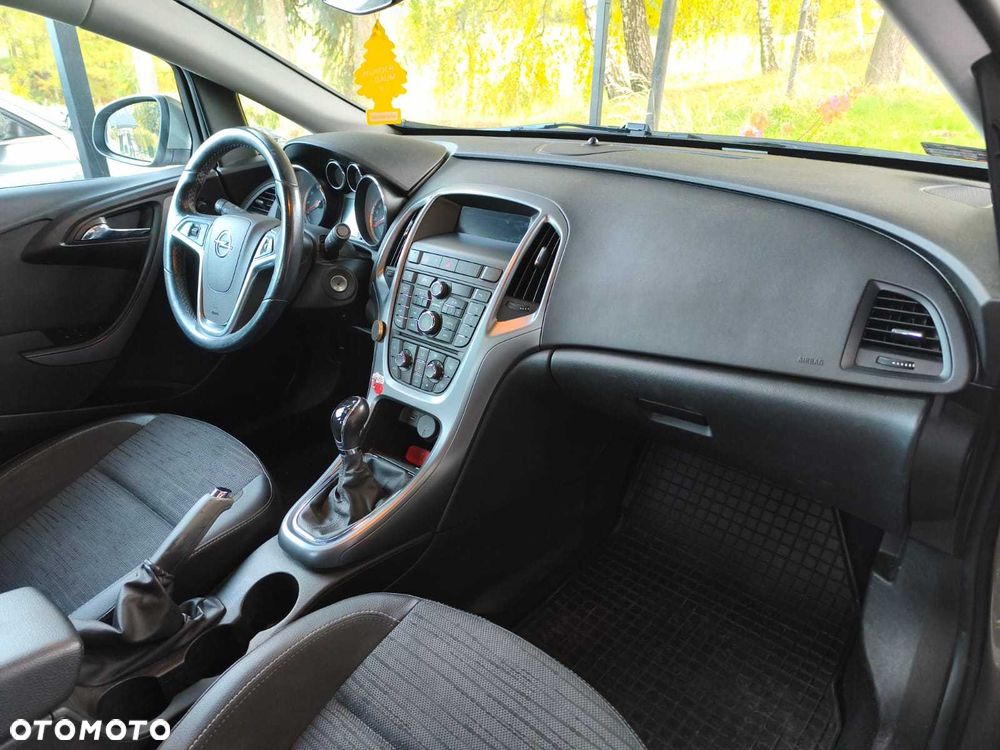 Opel Astra 2016 photo 4