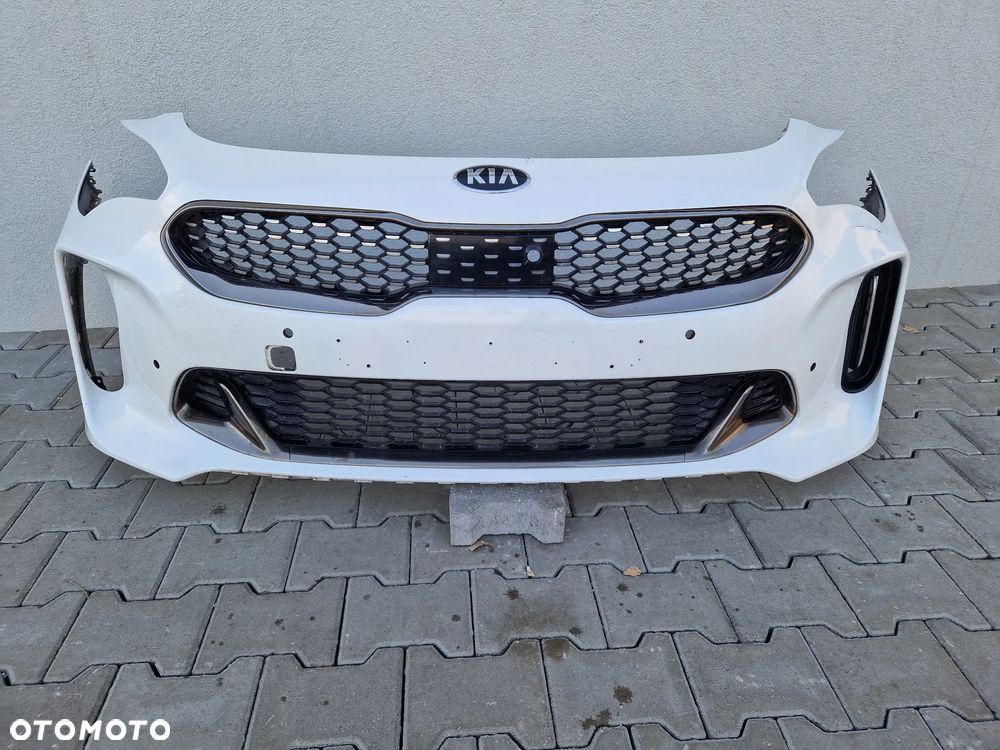 Zderzak Kia Stinger - 1
