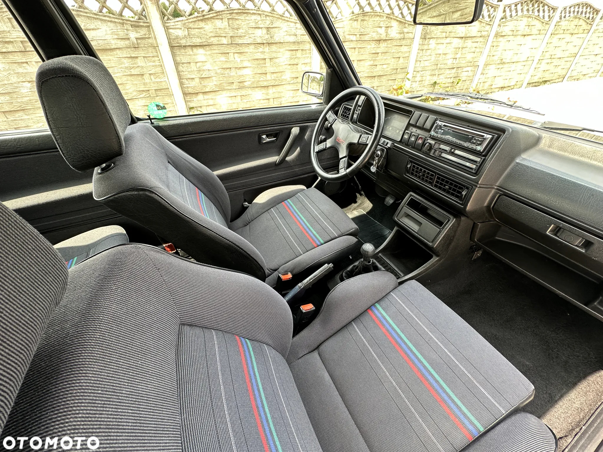 Volkswagen Golf 1.8 GTI 16V - 31