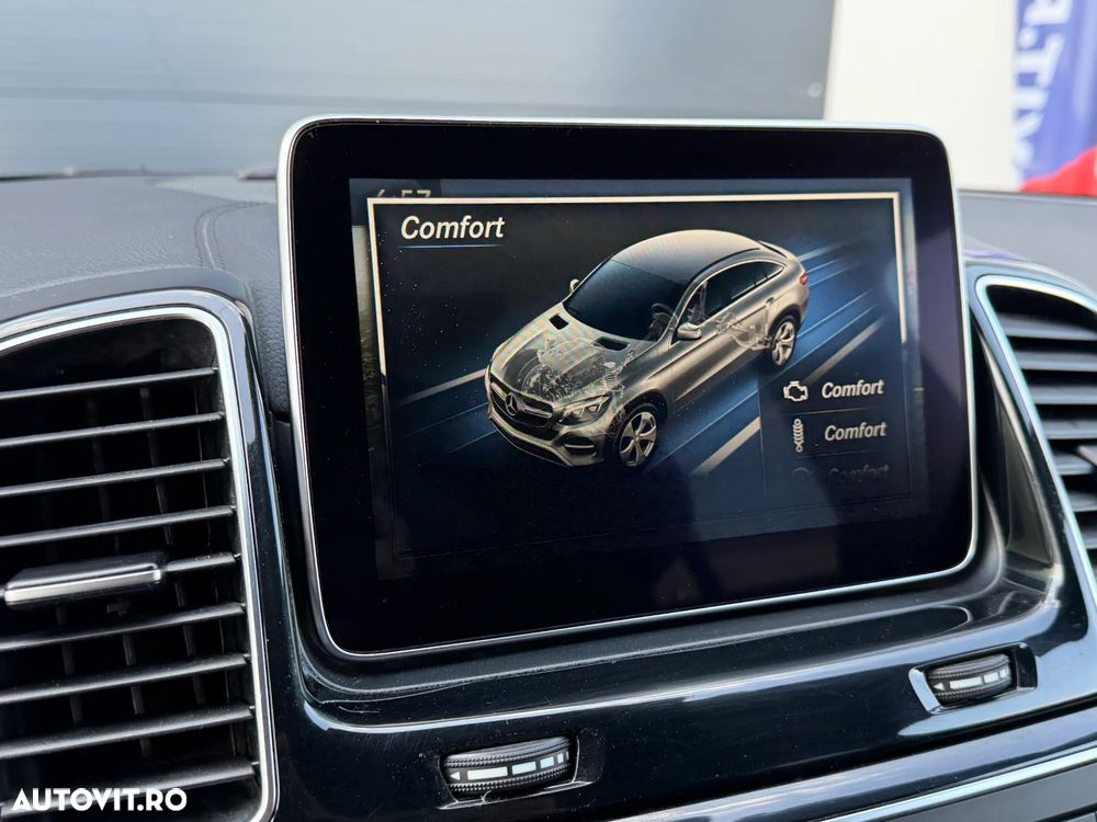 Mercedes-Benz GLE Coupe 400 4Matic 9G-TRONIC AMG Line - 31
