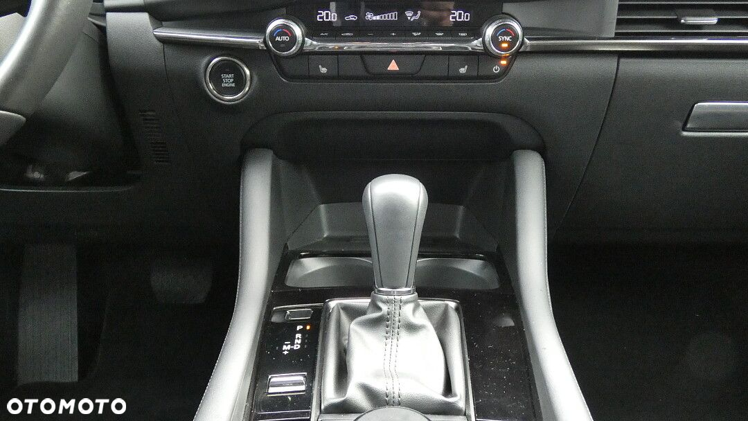 Mazda 3 - 15