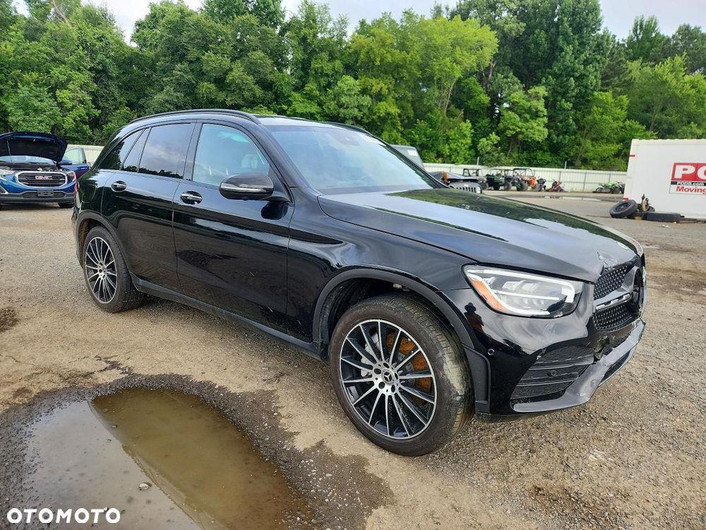Mercedes-Benz GLC - 2