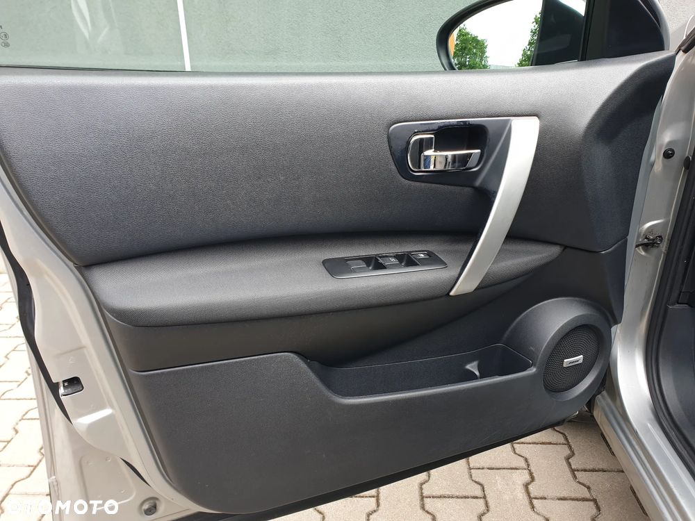Nissan Qashqai - 23