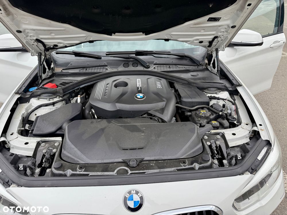 BMW Seria 1 120i M Sport - 21