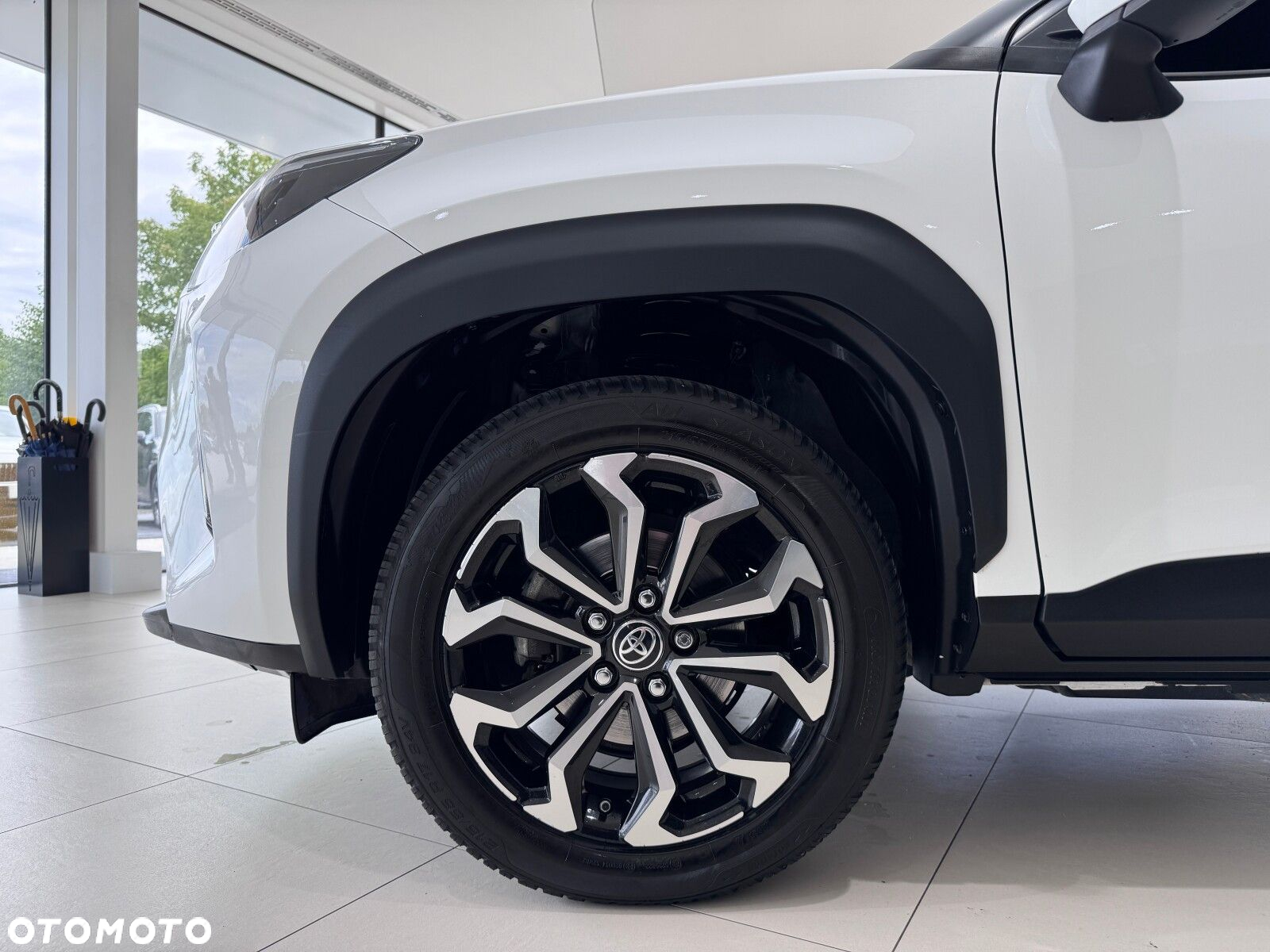 Toyota Yaris Cross - 18
