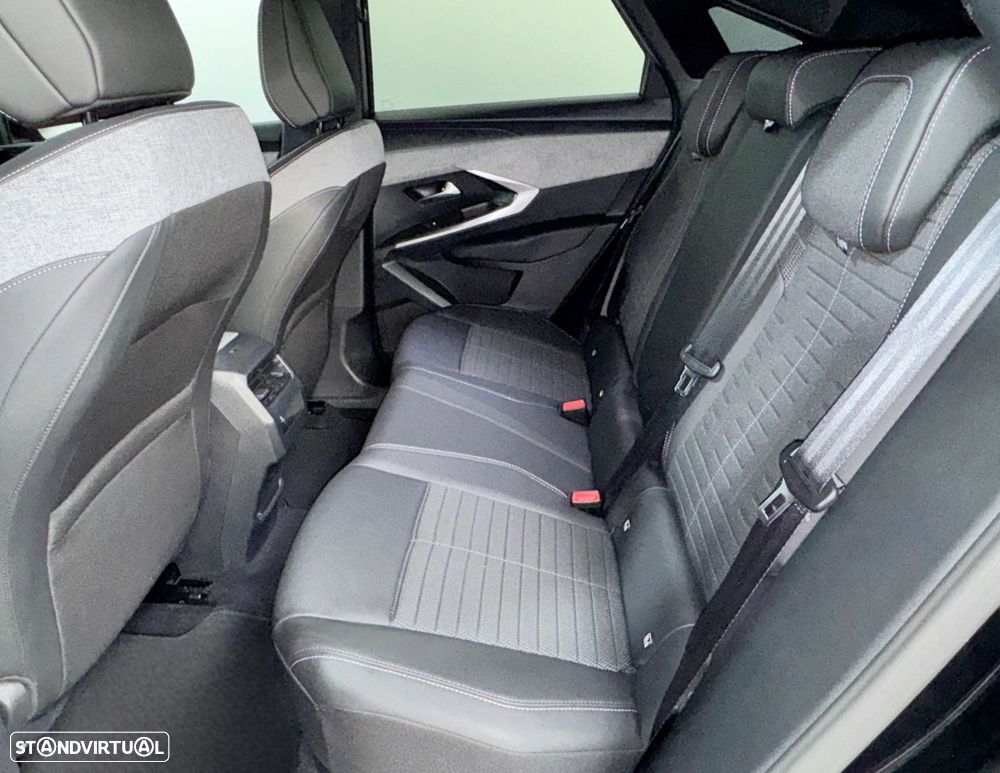 Peugeot 3008 1.2 Hybrid Allure e-DCS6 - 16