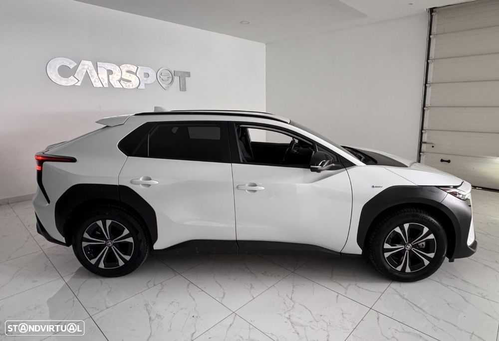 Toyota bZ4X 71,4 kWh Exclusive - 5