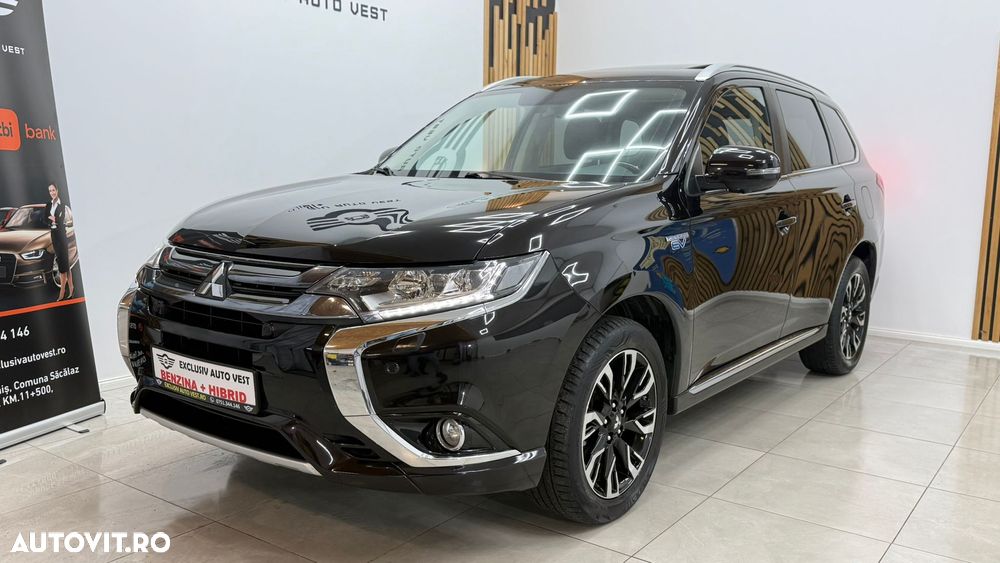 Mitsubishi Outlander 2.0 4WD Plug-In Hybrid - 15