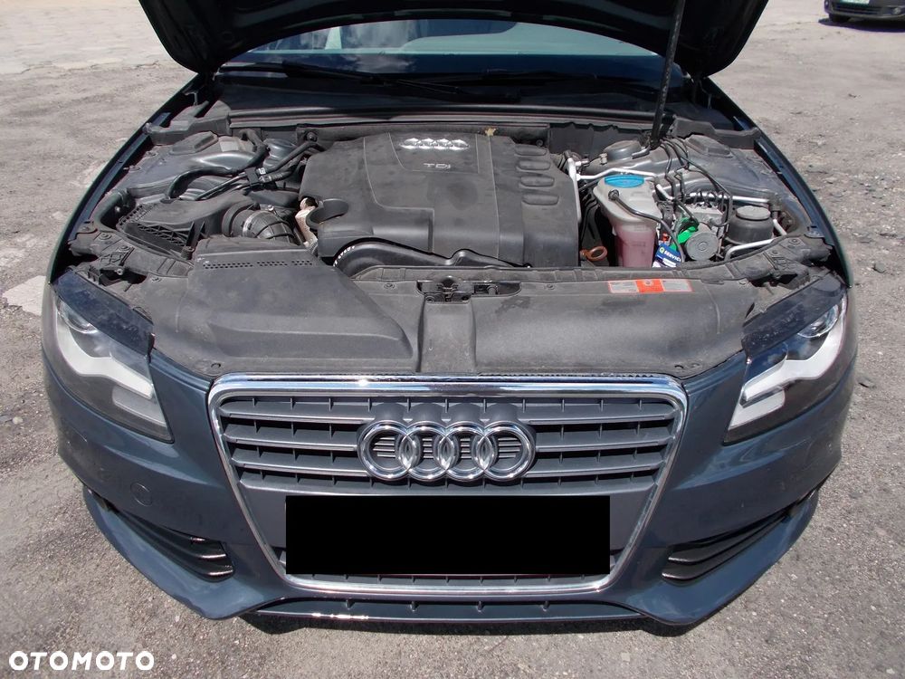 Audi A4 Avant 2.0 TDI Multitronic - 10