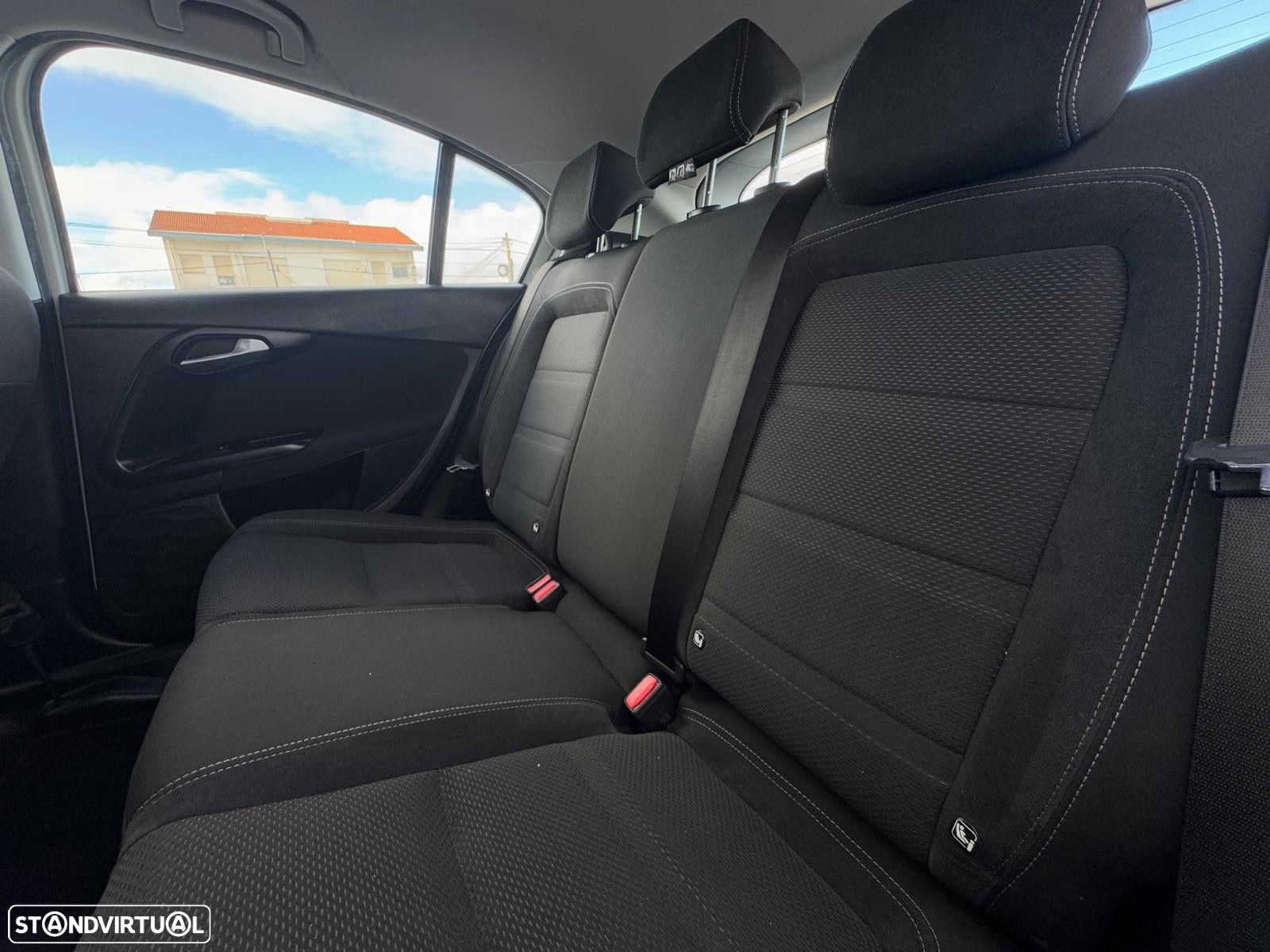 Fiat Tipo 1.3 M-Jet Easy - 21