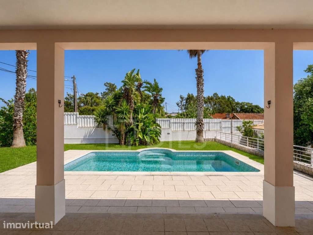 Moradia T5 com Piscina a 6 Minutos das Praias do Meco - Grande imagem: 5/57