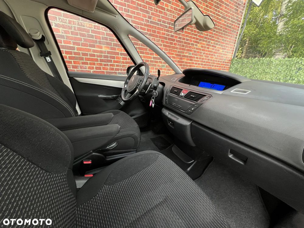 Citroën C4 Picasso - 10
