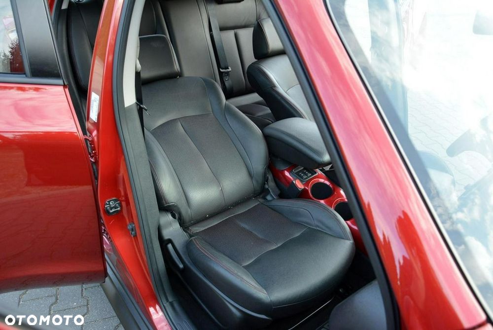 Nissan Juke 1.6 DIG-T Tekna - 19