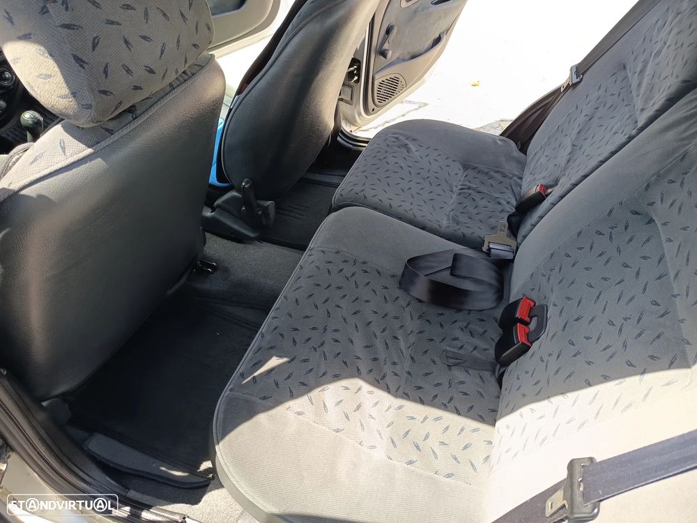 Citroën Saxo 1.1i SX - 11