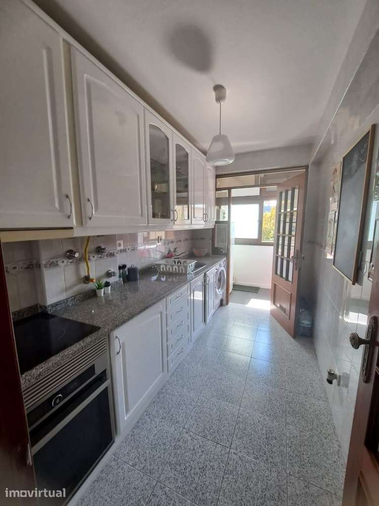 Quarto Individual em Lordelo do Ouro - 525€ - Grande imagem: 5/14