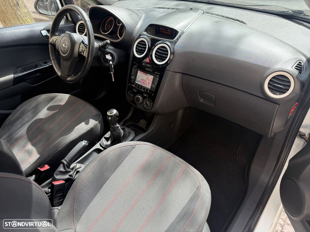 Opel Corsa 1.3 CDTI DPF Navi - 19