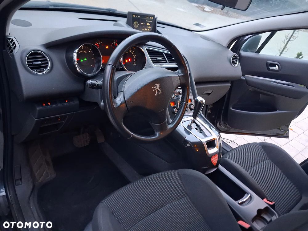 Peugeot 5008 1.6 BlueHDi Style 7os - 7