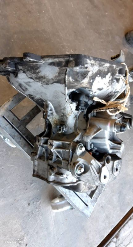 Caixa De Velocidades Opel Corsa C (X01) - 4