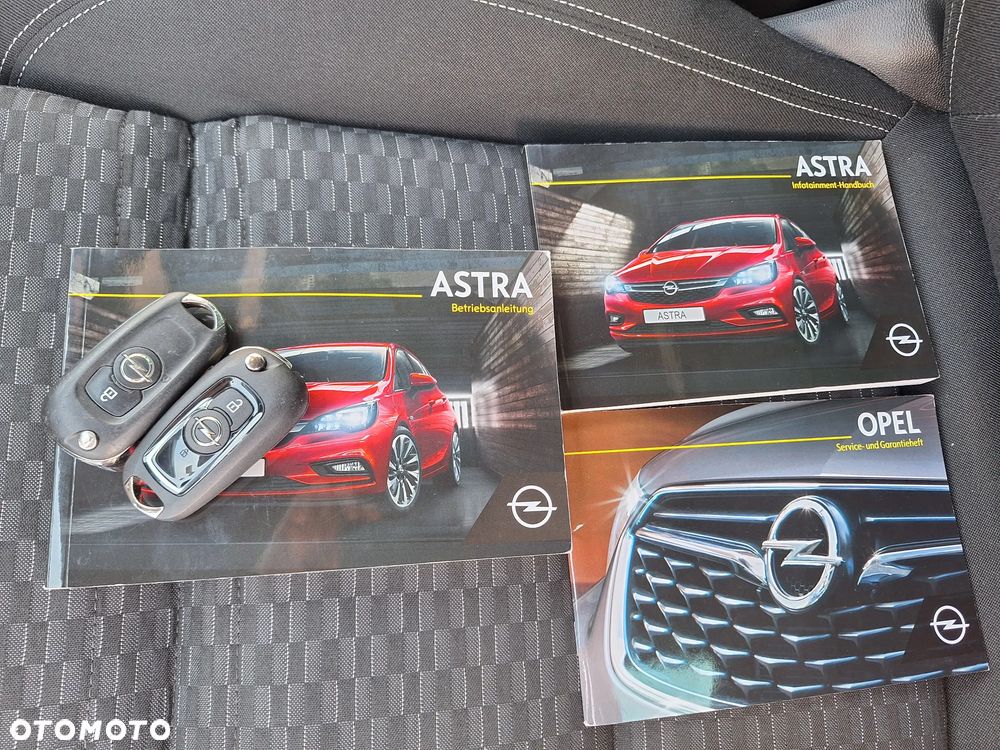 Opel Astra 1.4 Turbo Start/Stop Ultimate - 33