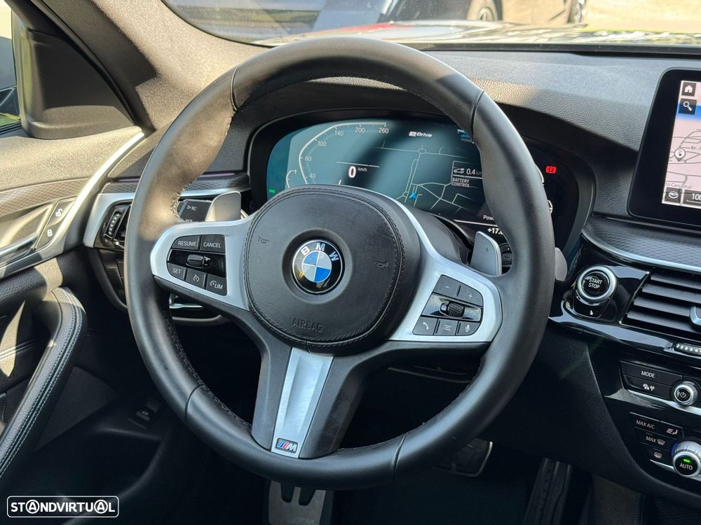 BMW 520 e Pack M - 28