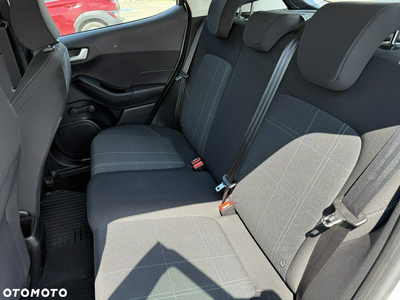 Ford Fiesta - 9