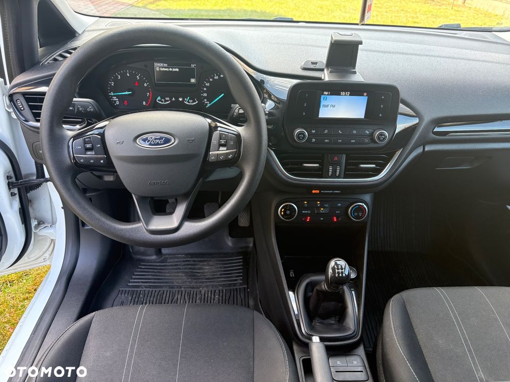 Ford Fiesta 1.1 Trend - 8