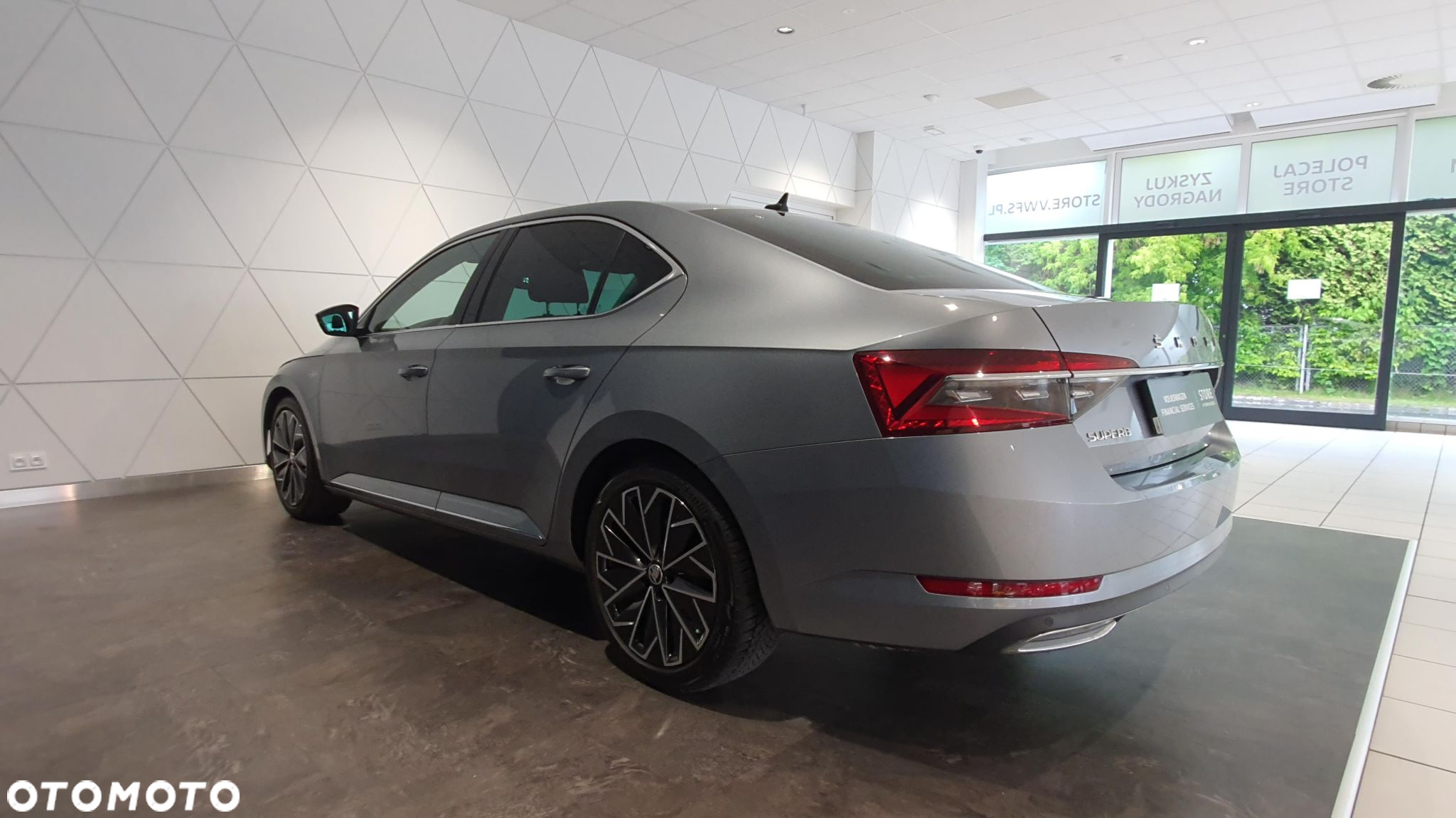 Skoda Superb 2.0 TSI L&K DSG - 3
