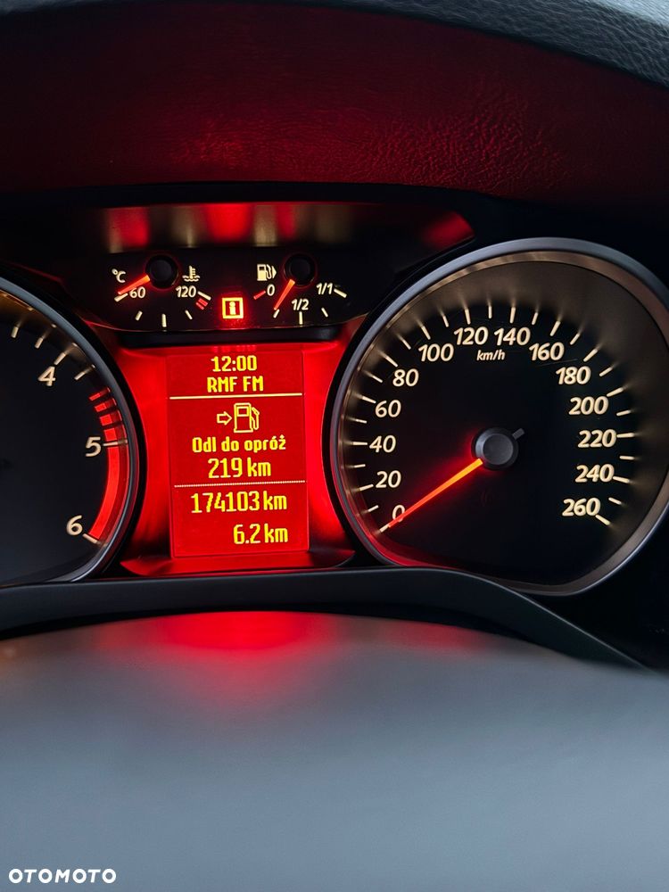 Ford Galaxy 1.6 TDCi DPF Start-Stop Trend - 19