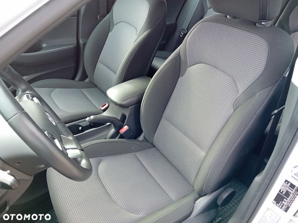 Hyundai i30 - 11