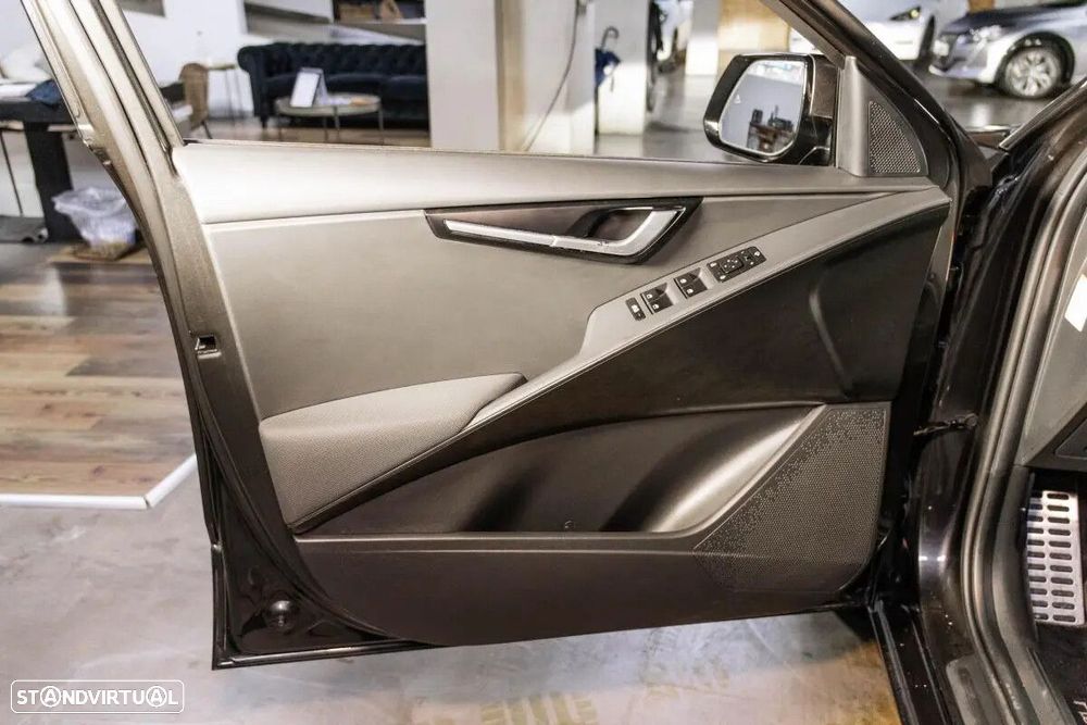 Kia Niro EV 64kWh Tech X - 47