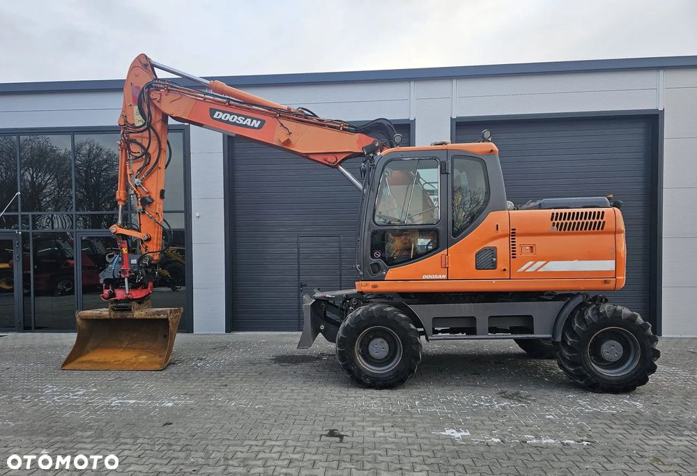 Doosan DX160W - 5