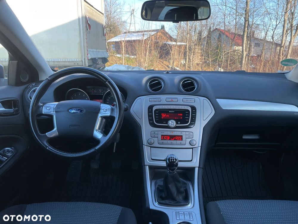 Ford Mondeo 1.6 Ti-VCT Trend - 22